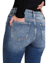 Load image into Gallery viewer, Chrissy Zenana Crop Flare Denim Pants