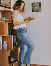 Load image into Gallery viewer, Vervet Skylar High Rise Boot Cut