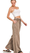 Load image into Gallery viewer, Acid Wash Fleece Palazzo Sweatpants With Pockets 