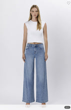 Load image into Gallery viewer, Vervet Olivia High Rise Palazzo Jeans