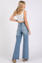 Load image into Gallery viewer, Petra153 - P1371W-MD HIGH RISE STRETCH SLIM WIDE LEG W/ DESTROYED HEM