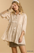 Load image into Gallery viewer, UMGEE Vega Sand Satin 3/4 Sleeve Button Down Top