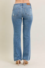 Load image into Gallery viewer, Judy Blue Hayley Mid Rise Vintage Wash Boot Cut Jeans
