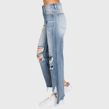 Load image into Gallery viewer, Petra153 - P558VXF-MD DISTRESSED HIGH RISE RIGID VINTAGE CROPPED FLARE
