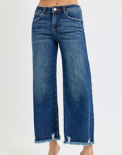 Load image into Gallery viewer, Maddie Risen Mid-Rise Crop Wide Leg Jeans
