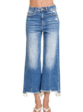 Load image into Gallery viewer, Zenana Alli Cropped Jeans
