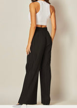 Load image into Gallery viewer, Janis Plus Solid Pleated Waist, Wide Leg Belted Pants
