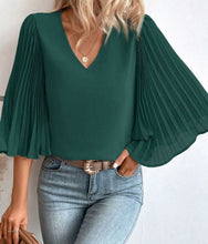 Load image into Gallery viewer, Dark Green Viv Top
