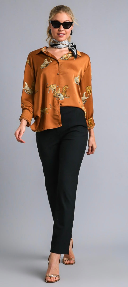 Dottie Umgee Brown Leopard Top