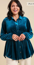 Load image into Gallery viewer, UMGEE Tinsley Teal Velour Long Sleeved Tiered Button Down High/Low Hem
