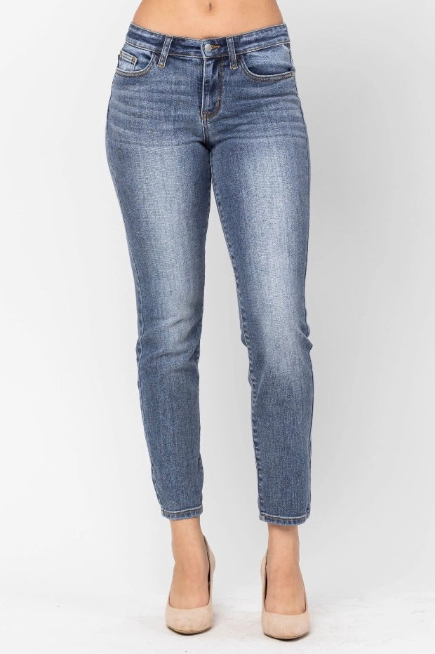 Judy Blue Remi Mid Rise Slim Fit Straight Leg