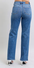 Load image into Gallery viewer, Judy Blue V FRONT High Waist WB VINTAGE WASH STRAIGHT LEG Jean
